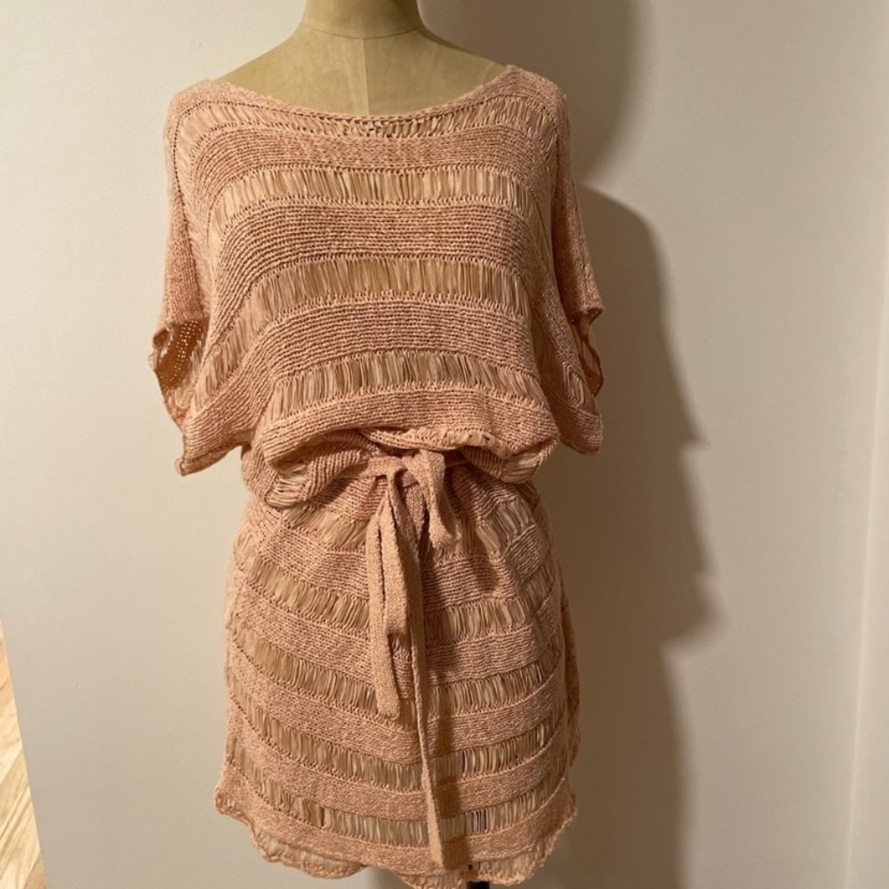 Stretch kit pink/peach tie waist dress